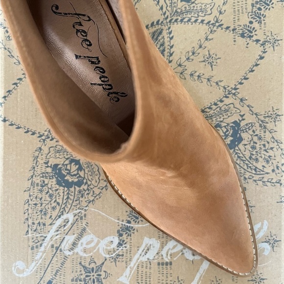 NWT Free People Wilder Bootie - Picture 10 of 12